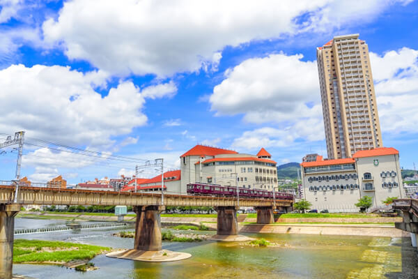 宝塚市