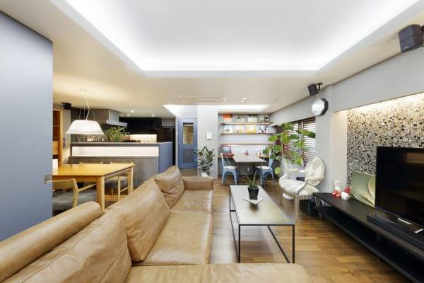 CUSTOM HOME「【天井の魅せ方3.】インテリアの見せ場となる『折り上げ天井』」